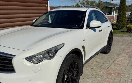 Infiniti FX II, 2012 год, 2 490 000 рублей, 2 фотография