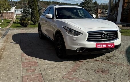 Infiniti FX II, 2012 год, 2 490 000 рублей, 6 фотография