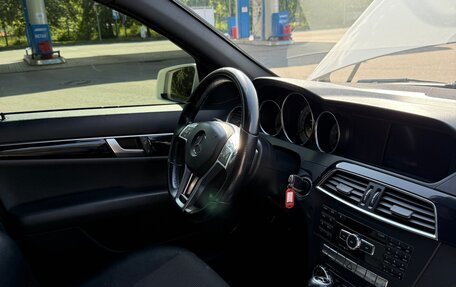 Mercedes-Benz C-Класс, 2011 год, 1 600 000 рублей, 7 фотография