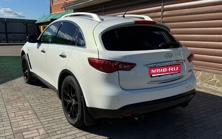 Infiniti FX II, 2012 год, 2 490 000 рублей, 3 фотография