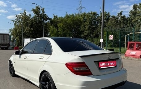Mercedes-Benz C-Класс, 2011 год, 1 600 000 рублей, 4 фотография