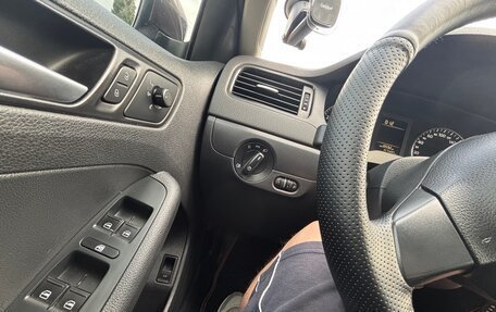 Volkswagen Jetta III, 2014 год, 1 170 000 рублей, 13 фотография