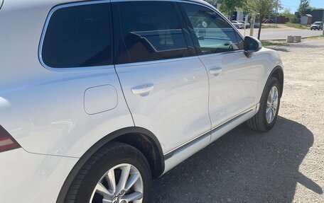 Volkswagen Touareg III, 2012 год, 2 500 000 рублей, 6 фотография