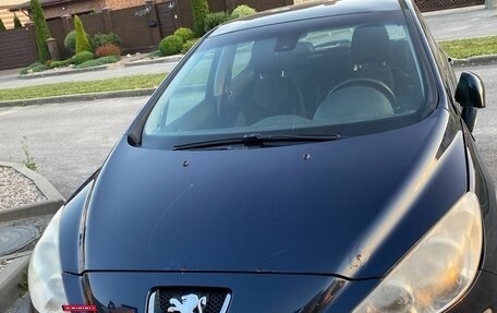 Peugeot 308 II, 2010 год, 455 000 рублей, 2 фотография