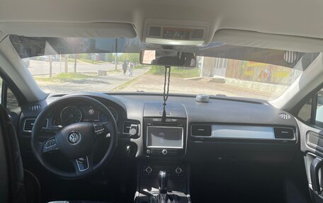 Volkswagen Touareg III, 2012 год, 2 500 000 рублей, 14 фотография
