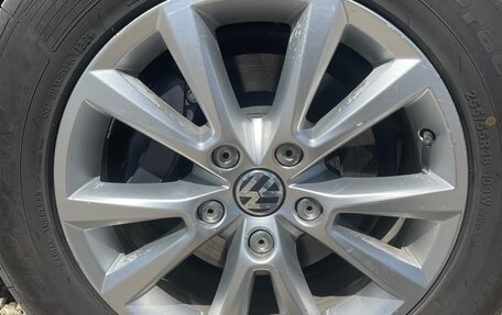 Volkswagen Touareg III, 2012 год, 2 500 000 рублей, 12 фотография
