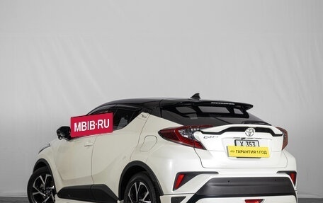 Toyota C-HR I рестайлинг, 2018 год, 2 679 000 рублей, 7 фотография