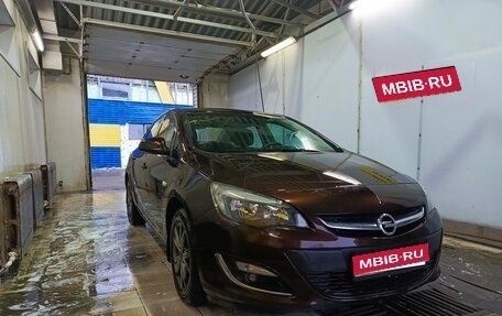 Opel Astra J, 2013 год, 850 000 рублей, 1 фотография