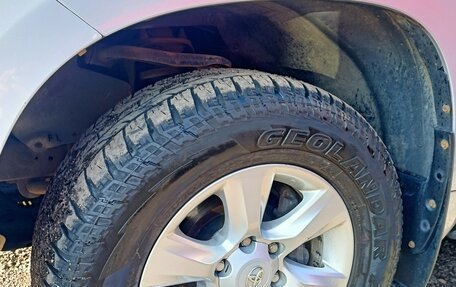 Toyota Land Cruiser Prado 150 рестайлинг 2, 2012 год, 2 880 000 рублей, 14 фотография