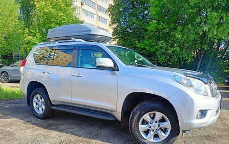 Toyota Land Cruiser Prado 150 рестайлинг 2, 2012 год, 2 880 000 рублей, 10 фотография