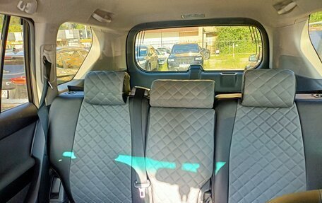 Toyota Land Cruiser Prado 150 рестайлинг 2, 2012 год, 2 880 000 рублей, 29 фотография