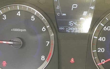 Hyundai Solaris II рестайлинг, 2013 год, 750 000 рублей, 4 фотография