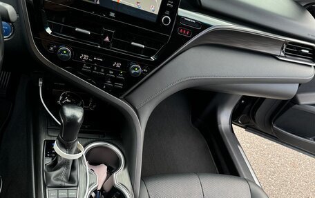 Toyota Camry, 2022 год, 3 100 000 рублей, 8 фотография