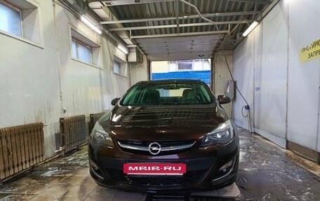 Opel Astra J, 2013 год, 850 000 рублей, 7 фотография