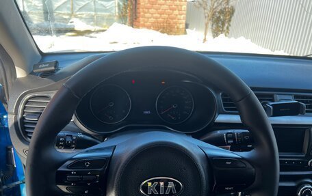 KIA Rio IV, 2018 год, 1 550 000 рублей, 15 фотография