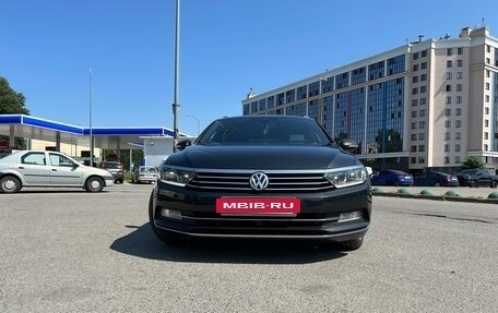 Volkswagen Passat B8 рестайлинг, 2019 год, 2 600 000 рублей, 2 фотография