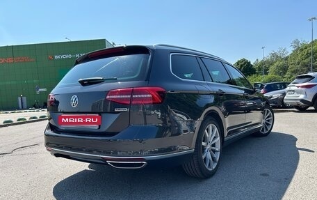 Volkswagen Passat B8 рестайлинг, 2019 год, 2 600 000 рублей, 4 фотография