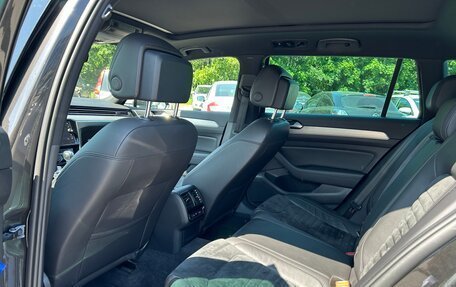 Volkswagen Passat B8 рестайлинг, 2019 год, 2 600 000 рублей, 16 фотография