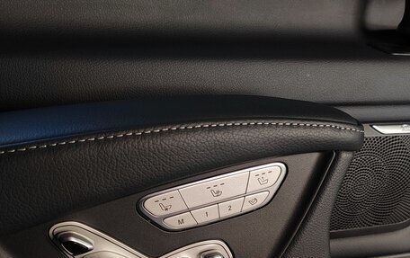Mercedes-Benz V-Класс, 2020 год, 6 500 000 рублей, 24 фотография