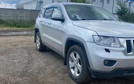 Jeep Grand Cherokee, 2012 год, 1 650 000 рублей, 3 фотография