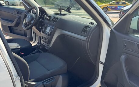Skoda Yeti I рестайлинг, 2017 год, 1 600 000 рублей, 7 фотография