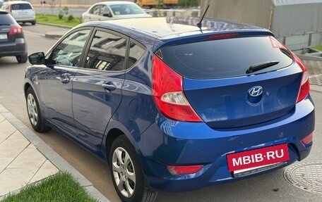 Hyundai Solaris II рестайлинг, 2012 год, 780 000 рублей, 5 фотография