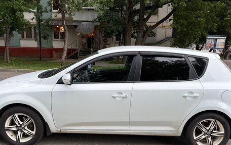 KIA cee'd I рестайлинг, 2011 год, 850 000 рублей, 2 фотография