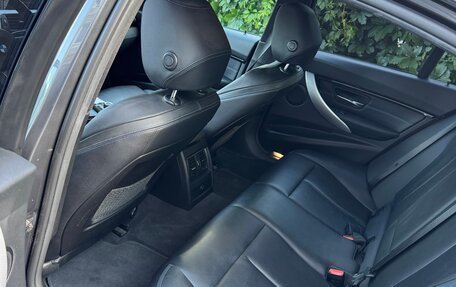 BMW 3 серия, 2018 год, 2 850 000 рублей, 6 фотография