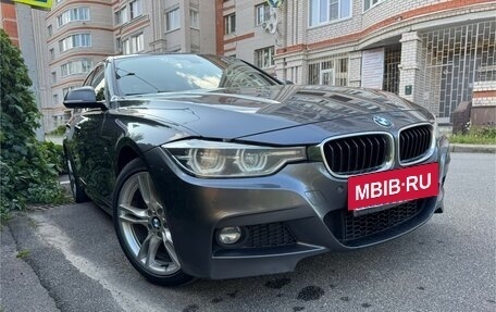 BMW 3 серия, 2018 год, 2 850 000 рублей, 2 фотография