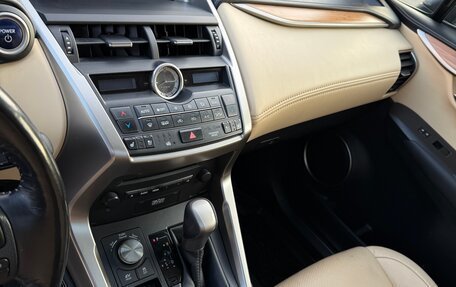 Lexus NX I, 2015 год, 2 295 000 рублей, 14 фотография