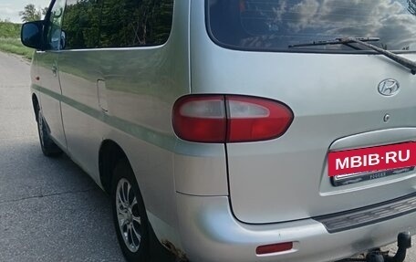 Hyundai H-1 II рестайлинг, 2000 год, 399 000 рублей, 5 фотография