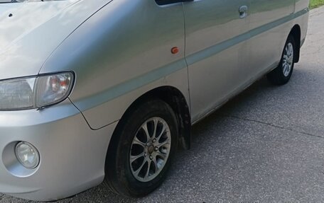 Hyundai H-1 II рестайлинг, 2000 год, 399 000 рублей, 7 фотография