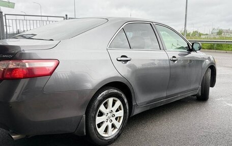 Toyota Camry, 2008 год, 735 000 рублей, 2 фотография