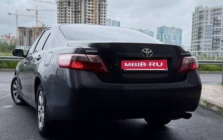 Toyota Camry, 2008 год, 735 000 рублей, 4 фотография