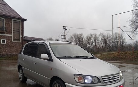 Toyota Picnic I, 1997 год, 530 000 рублей, 1 фотография