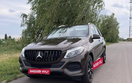 Mercedes-Benz GLE, 2016 год, 4 000 000 рублей, 1 фотография