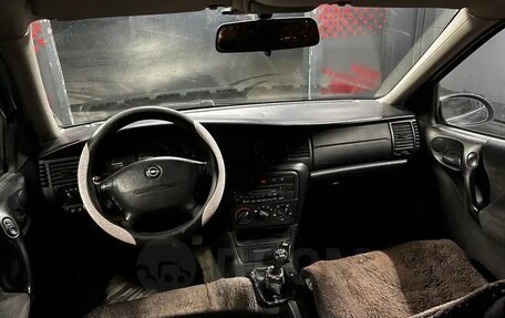 Opel Vectra B рестайлинг, 2000 год, 130 000 рублей, 23 фотография