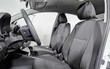 Hyundai Solaris II рестайлинг, 2020 год, 1 385 000 рублей, 8 фотография