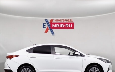 Hyundai Solaris II рестайлинг, 2020 год, 1 385 000 рублей, 3 фотография