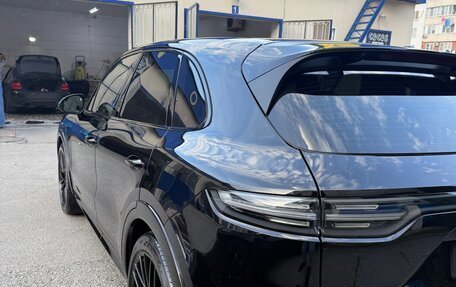 Porsche Cayenne III, 2021 год, 13 850 000 рублей, 7 фотография