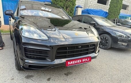 Porsche Cayenne III, 2021 год, 13 850 000 рублей, 3 фотография