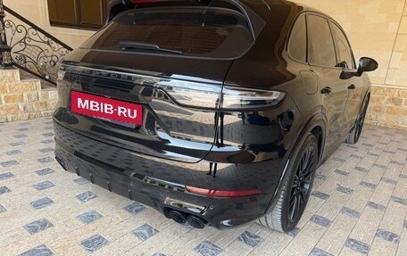 Porsche Cayenne III, 2021 год, 13 850 000 рублей, 18 фотография