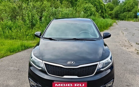 KIA Rio III рестайлинг, 2016 год, 990 000 рублей, 2 фотография
