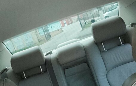 Toyota Brevis, 2004 год, 1 200 000 рублей, 4 фотография