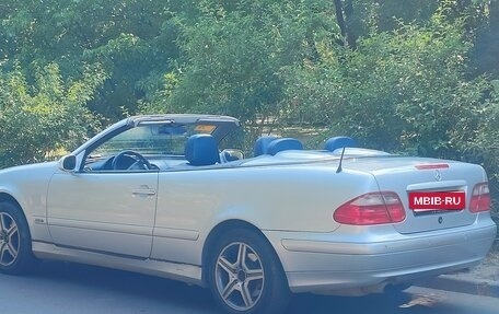 Mercedes-Benz CLK-Класс, 2000 год, 2 000 000 рублей, 13 фотография