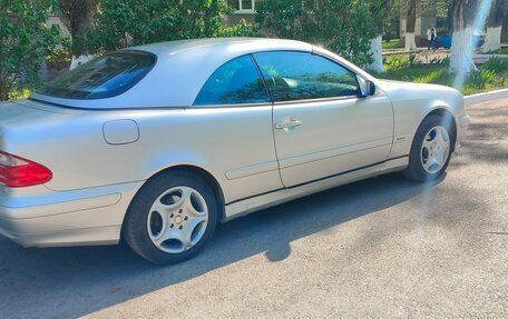 Mercedes-Benz CLK-Класс, 2000 год, 2 000 000 рублей, 29 фотография