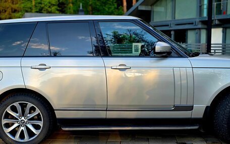 Land Rover Range Rover IV рестайлинг, 2014 год, 4 700 000 рублей, 3 фотография