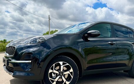 KIA Sportage IV рестайлинг, 2020 год, 2 300 000 рублей, 4 фотография