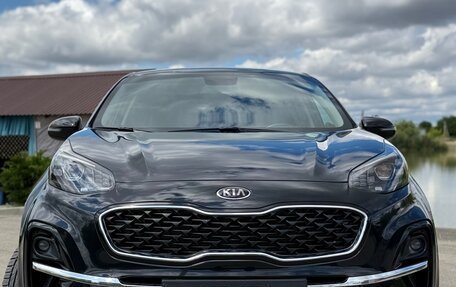 KIA Sportage IV рестайлинг, 2020 год, 2 300 000 рублей, 5 фотография