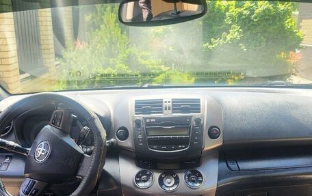 Toyota RAV4, 2011 год, 1 600 000 рублей, 10 фотография